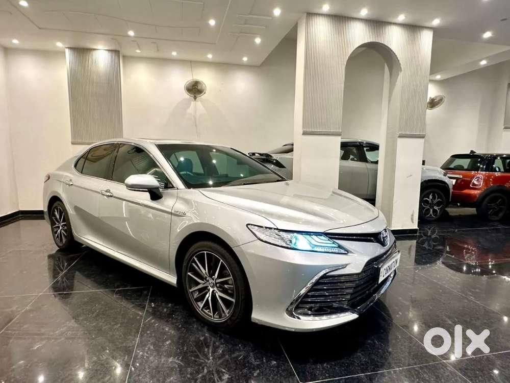 Toyota Camry Hybrid, 2024, Petrol