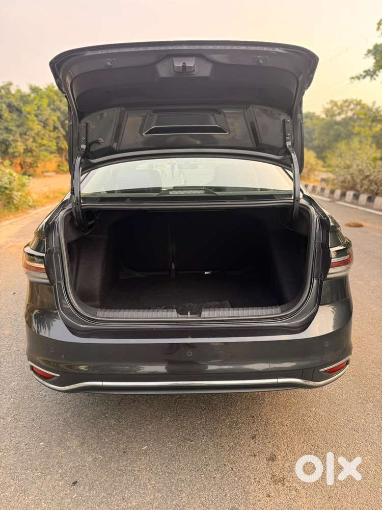 Volkswagen Virtus 1.0 Topline Tsi At, 2023, Petrol