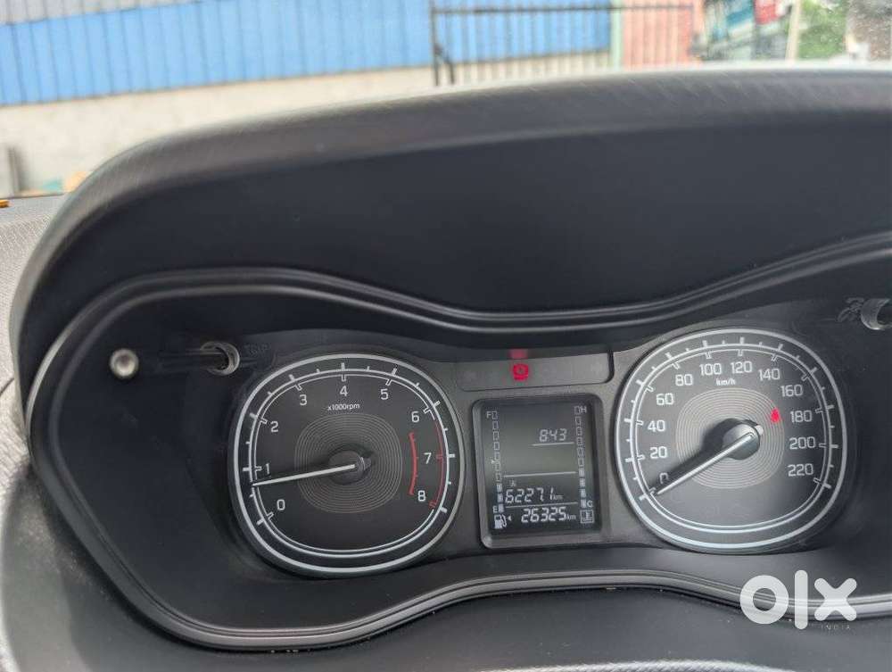 Maruti Suzuki Brezza 1.5 Vxi Smart Hybrid, 2022, Petrol