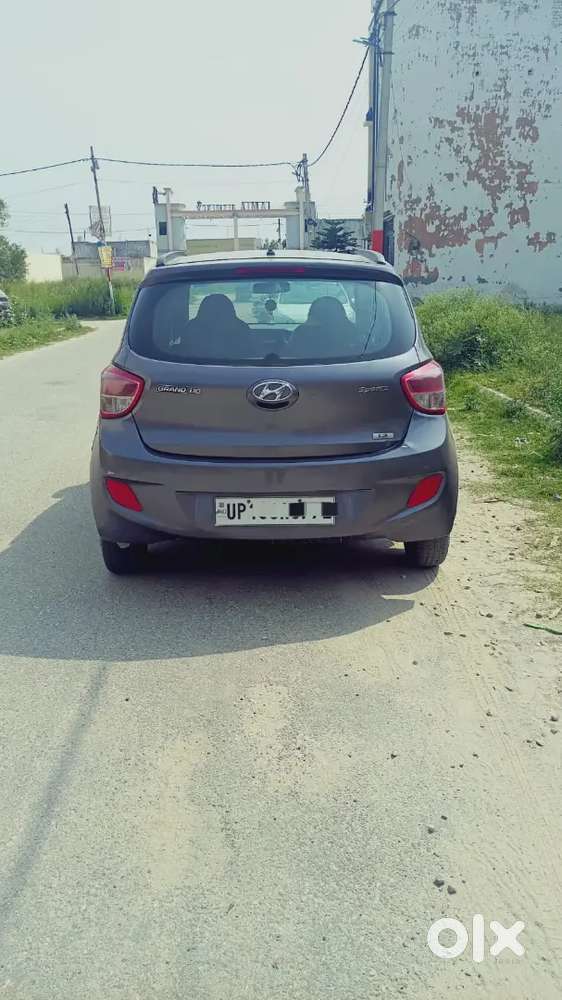 Hyundai Grand I10 2016 Petrol Well Maintained