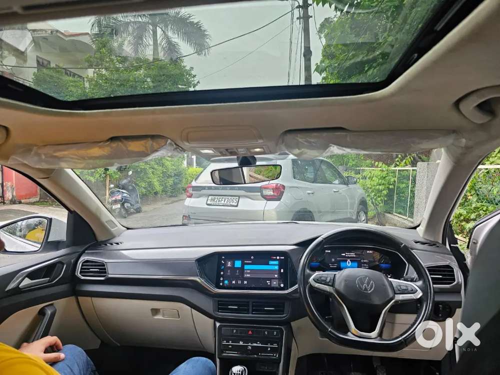 Volkswagen Taigun 2022 Petrol 32000 Km Driven