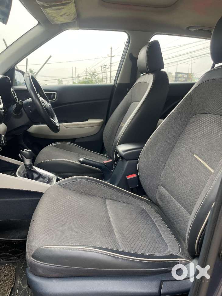 Hyundai Venue 1.0 Sx (o) Turbo Dct, 2019, Petrol
