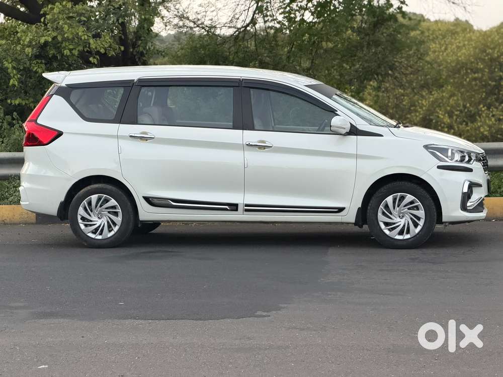 Maruti Suzuki Ertiga 1.5 Vxi, 2024, Cng & Hybrids