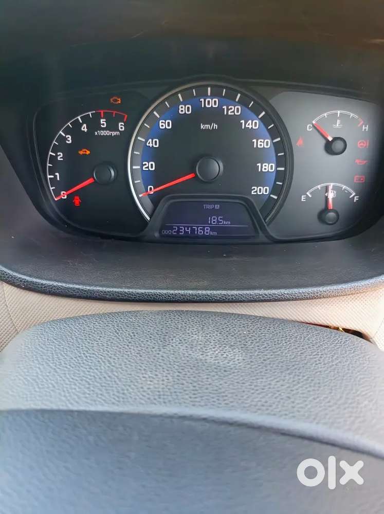 Hyundai Xcent Diesel Base 2016
