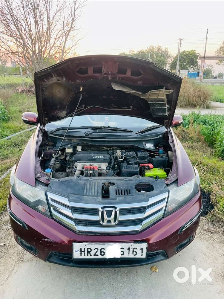 Vip 6161  Honda City V-mt (top Model)  1lac Km  2013  Good Car