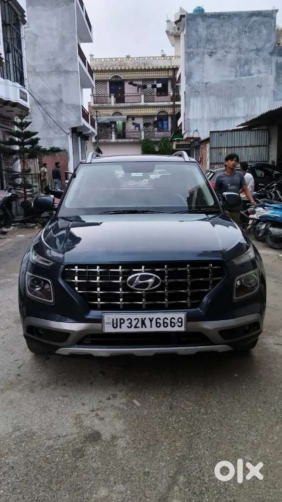 Hyundai Venue 2019 Petrol Car