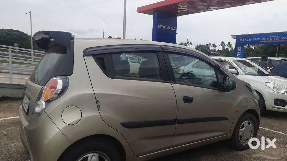 Chevrolet Beat, 2010, Petrol