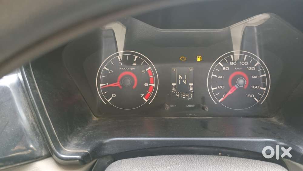 Mahindra Kuv 100 2017 Petrol Manual
