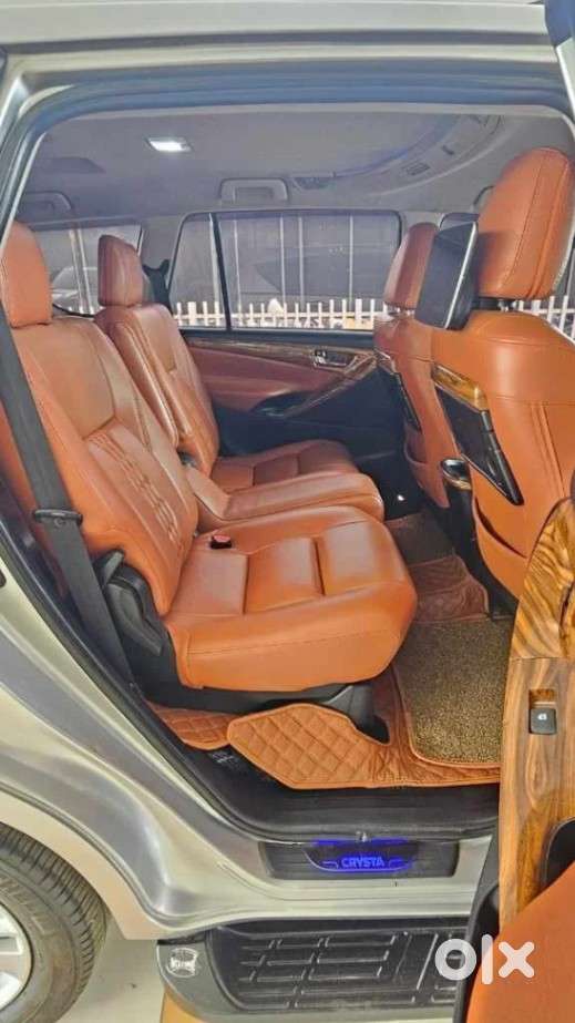 Toyota Innova Crysta 2.4zx Automatic, 2017, Diesel