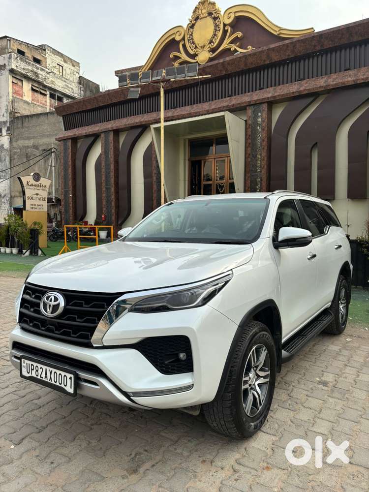 Toyota Fortuner 4x2 At 2.7 Petrol, 2025, Petrol