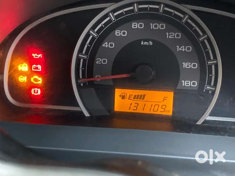 Abhi Service Karayi Hai Cng Par 35 Ka Mileage Hai