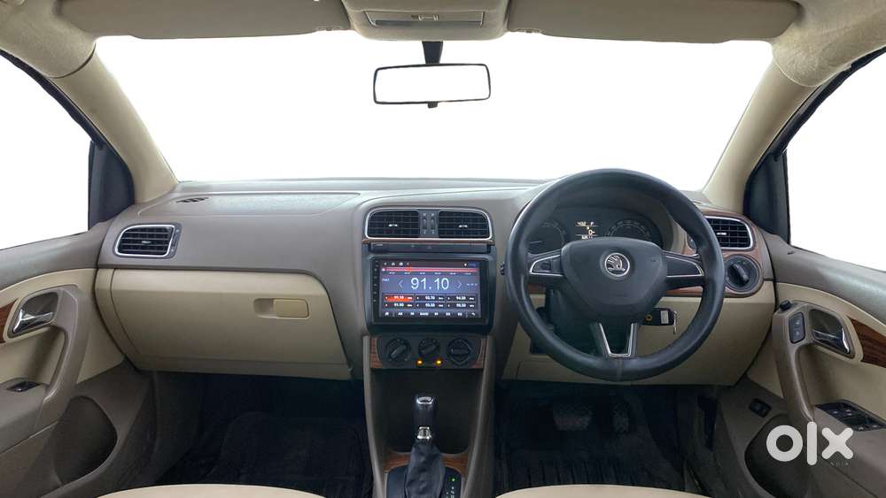 Skoda Rapid 2011-2013 1.6 Mpi At Ambition Plus, 2014, Petrol