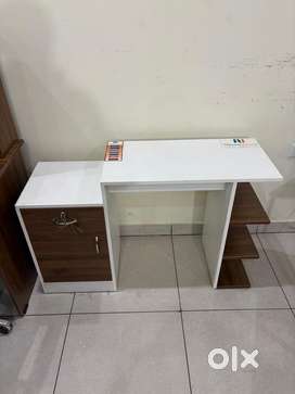 Study Table Buy Sell Used Furniture in India OLX