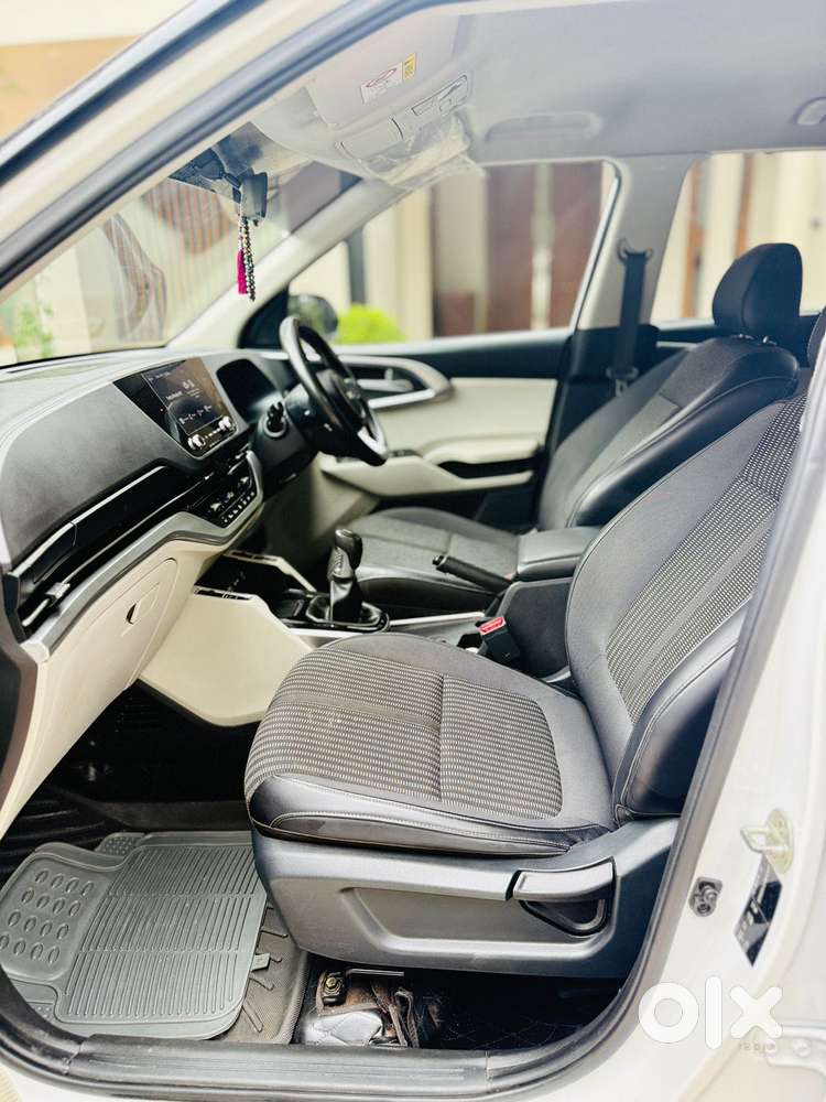 Kia Carens Prestige Plus Diesel, 2022, Diesel