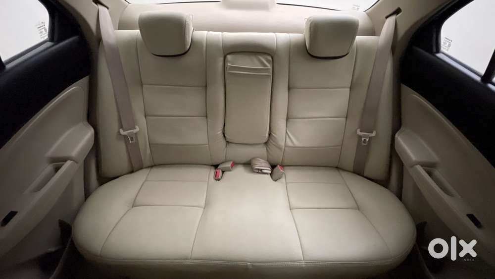 Maruti Suzuki Dzire 1.2 Vxi Amt, 2020, Petrol