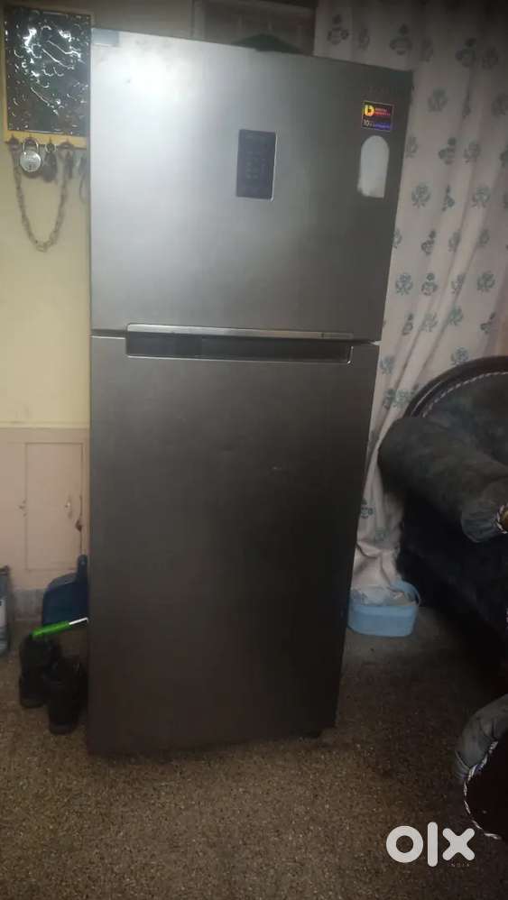 Urgent sale samsung fridge