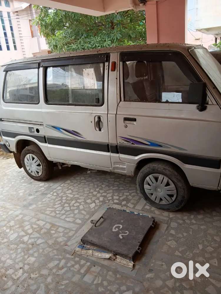 Maruti Suzuki Omni 2010