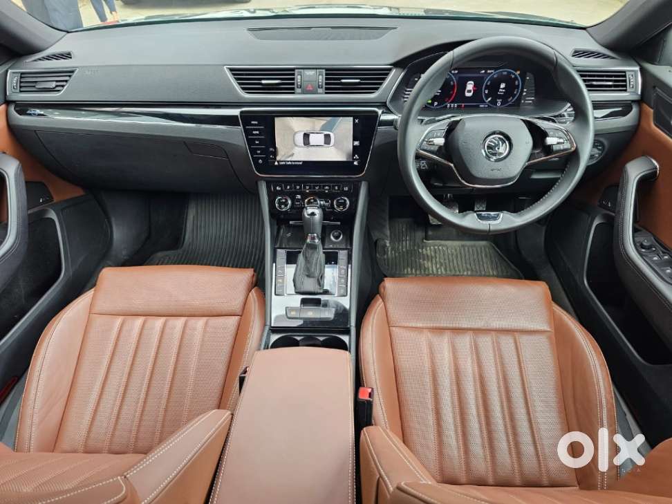 Skoda Superb 2.0 L&k Tsi At, 2024, Petrol