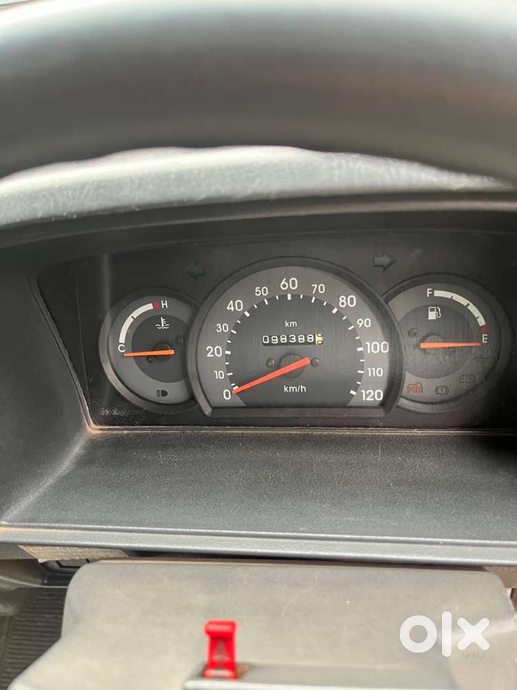 Well-maintained 2010 Maruti Suzuki Omni (petrol + Lpg) For Sale