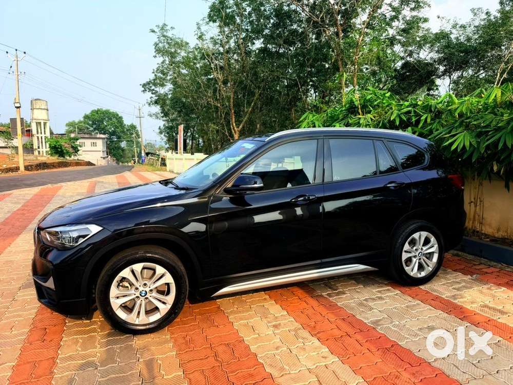 Bmw X1 2022 Diesel 19870 Km Driven