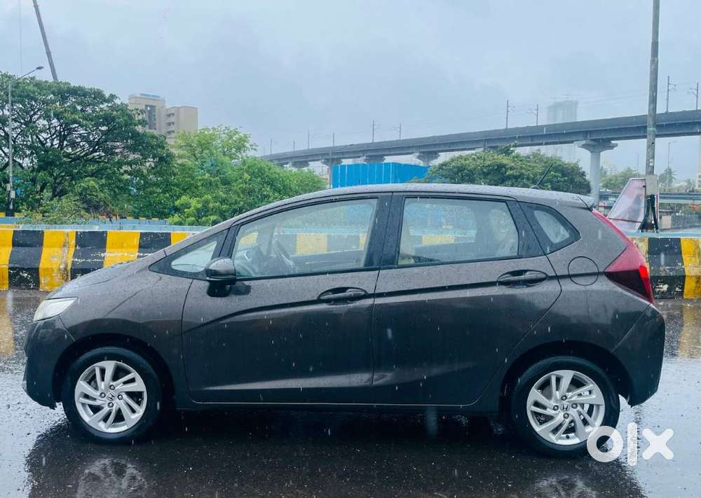 Honda Jazz V Automatic, 2016, Petrol