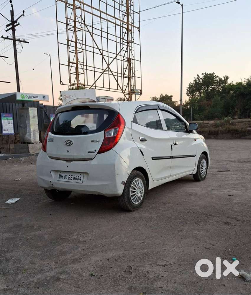Hyundai Eon 2011 Petrol Well Maintained