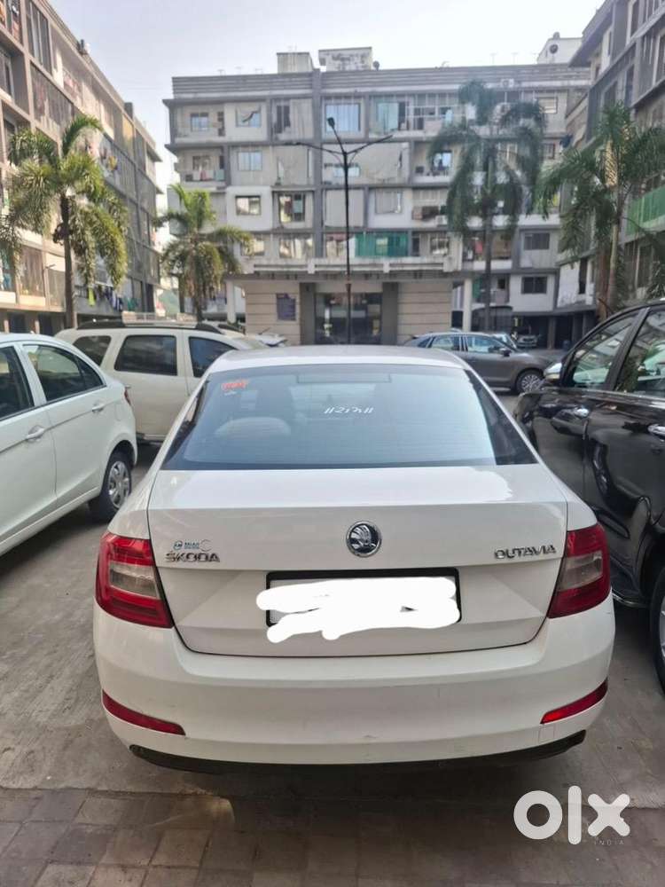 Skoda Diesel Automatic 2015 Sunroof