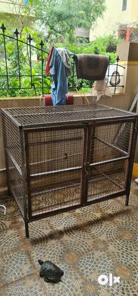 Dog cage hotsell in olx