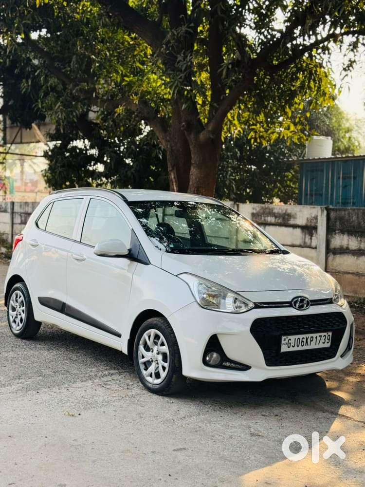 Hyundai Grand I10 Sportz O 1.2, 2017, Petrol