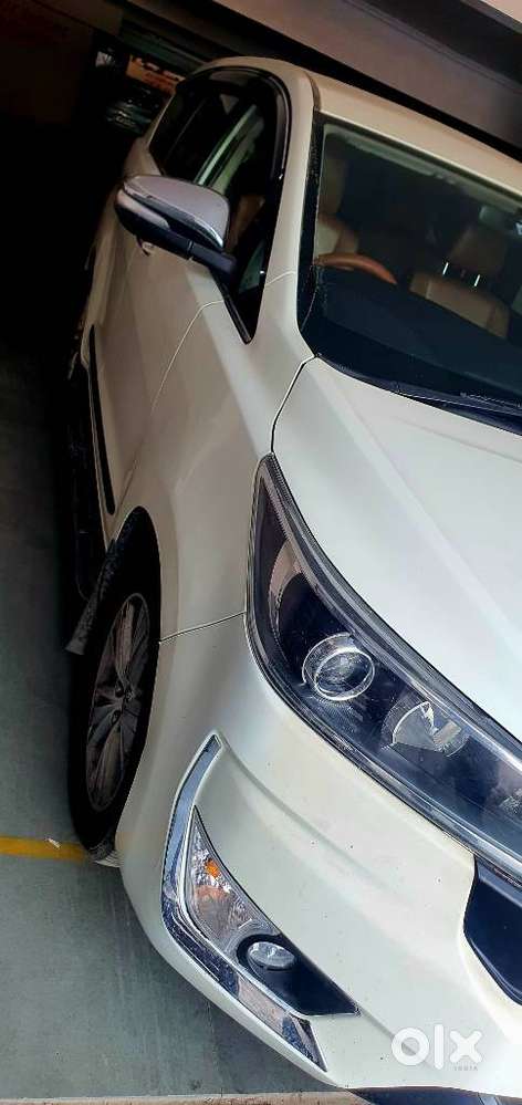 Toyota Innova Crysta 2.8 Zx At 7 Seater, 2019, Diesel