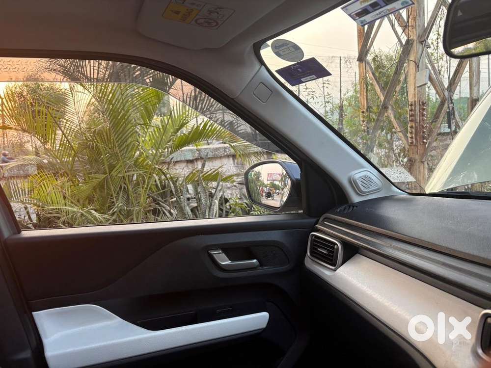 Tata Punch 2024 Creative Dual Tone Mt  Sunroof  Excellent Condition