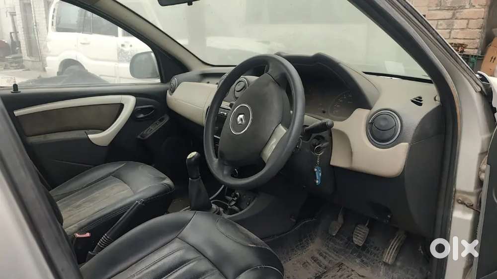 Renault Duster 2013 Diesel 80000 Km Driven