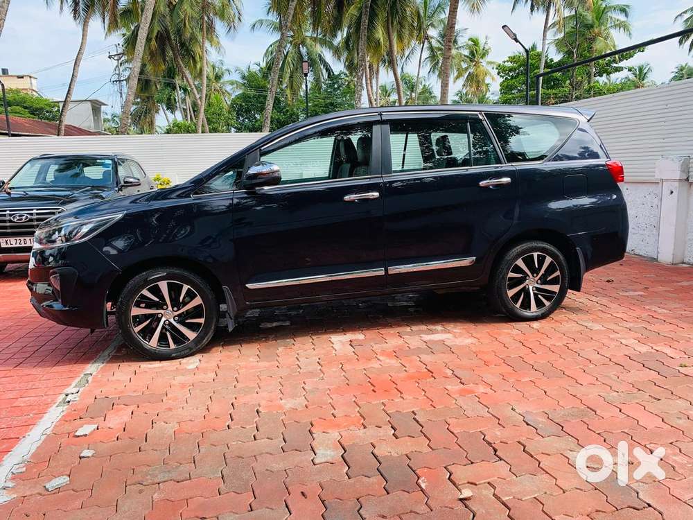 Toyota Innova Crysta Zx 2.4 Diesel 7 Seater, 2022, Diesel