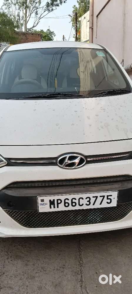 Hyundai I10 2016 Petrol 28000 Km Driven