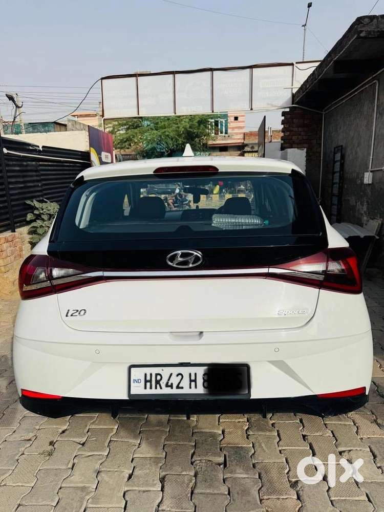 2022 Hyundai Manual Diesel, 74 Km Driven