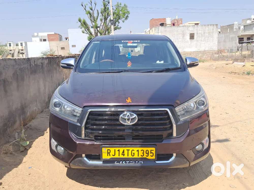 Toyota Innova Crysta 2.4 Z 2017