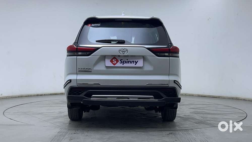 Toyota Innova Hycross 2.0 Gx 8 Str, 2024, Petrol
