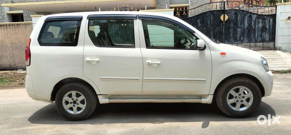 Mahindra Xylo 2009-2011 E8 Abs Airbag Bsiv, 2011, Diesel