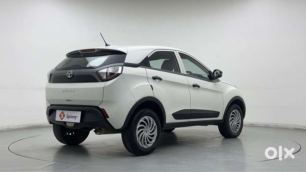 Tata Nexon 1.2 Revotron Xma Amt, 2018, Petrol