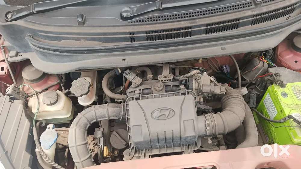 Eon Car Selling, 4 Tyres Nee, And New Battery