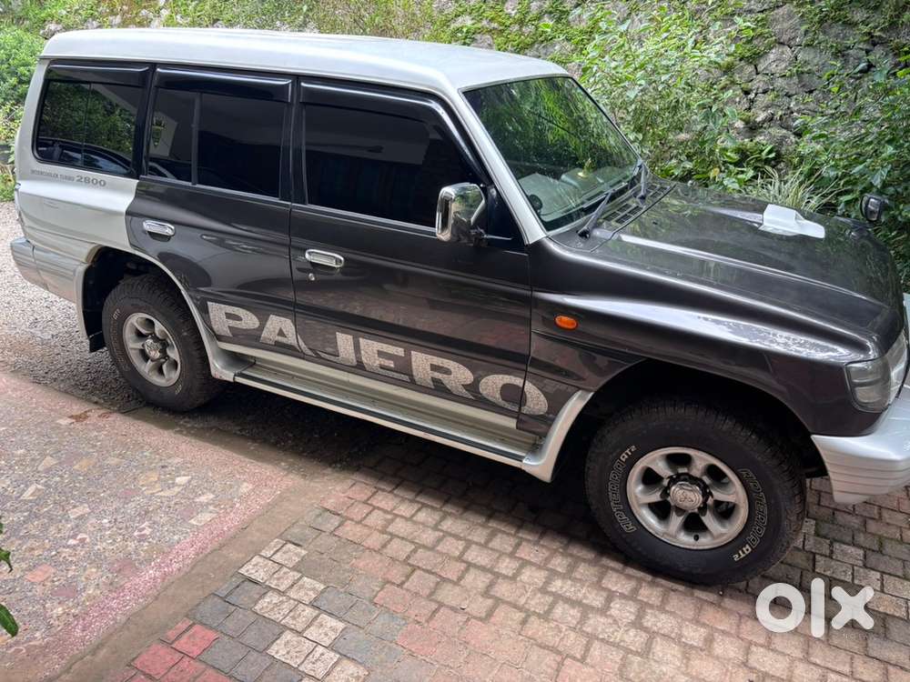Mitsubishi Pajero 2011 Year