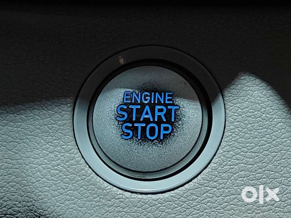 Hyundai Venue 1.0 Sx (o) Turbo Dct, 2023, Petrol