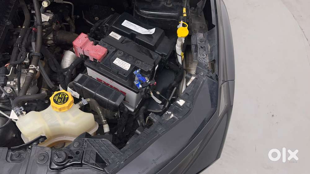 Tata Nexon Creative Plus 1.2 Petrol 6mt Dark Edition, 2024, Petrol