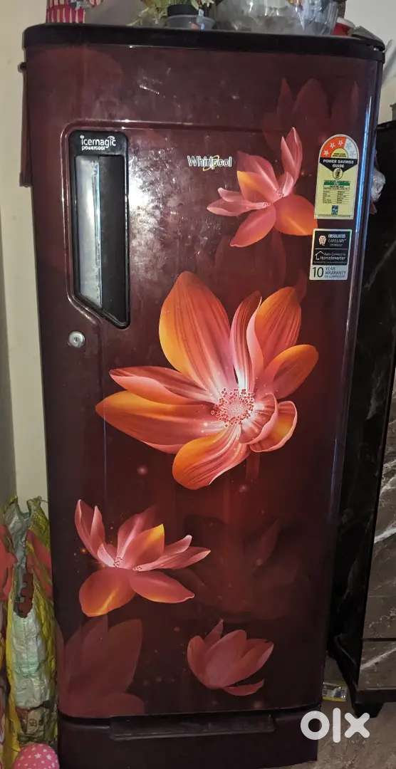 Whirlpool Ice Magic Refrigerator - Excellent Condition