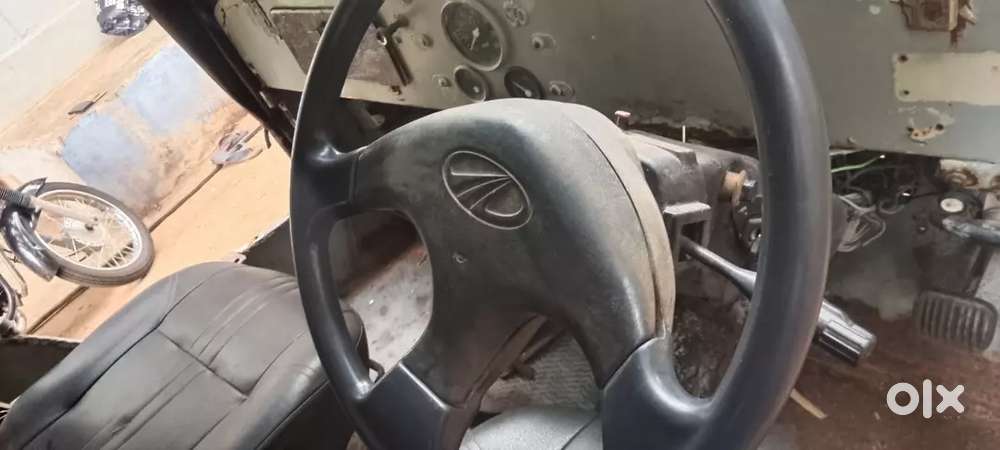 Mahindra Jeep 1987 Diesel 200000 Km Driven