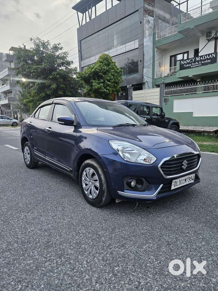 Maruti Suzuki Swift Dzire Vxi Optional, 2017, Petrol