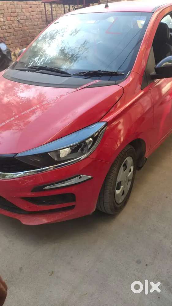Tata Tiago 2023 Revotron Petrol