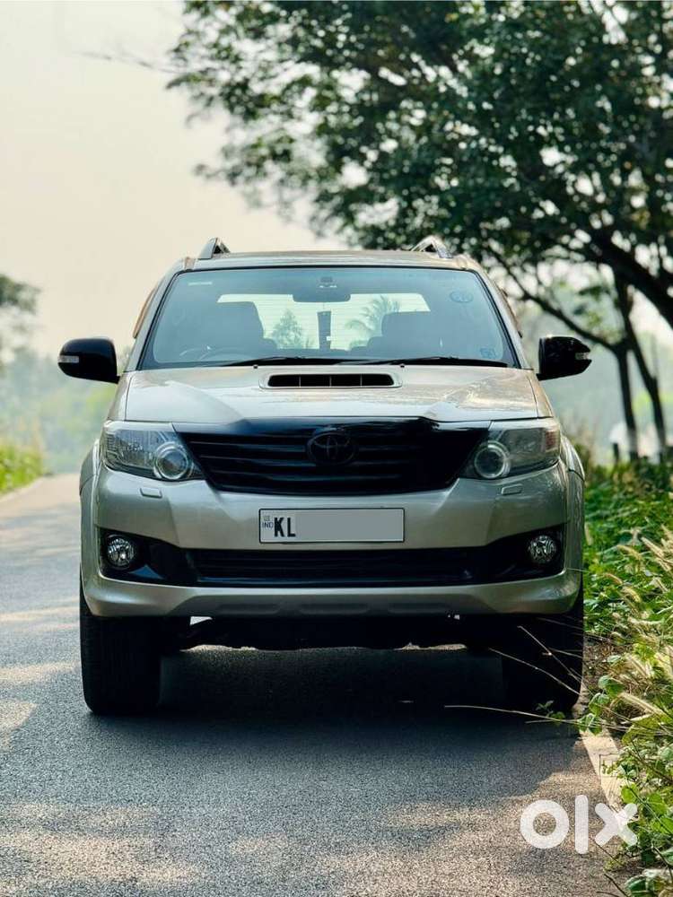 Toyota Fortuner 4x2 At 2.8 Diesel, 2013, Diesel