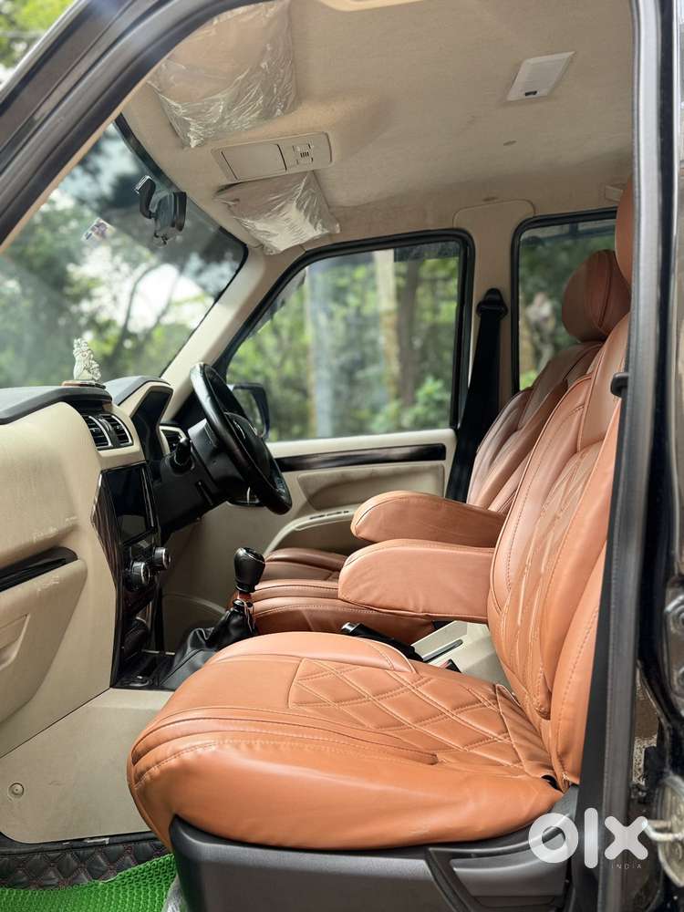 Mahindra Scorpio Classic 2.2 S 11 Mt 7 Str, 2024, Diesel