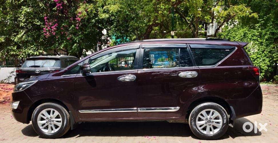 Toyota Innova Crysta 2.7 Vx Mt, 2018, Petrol